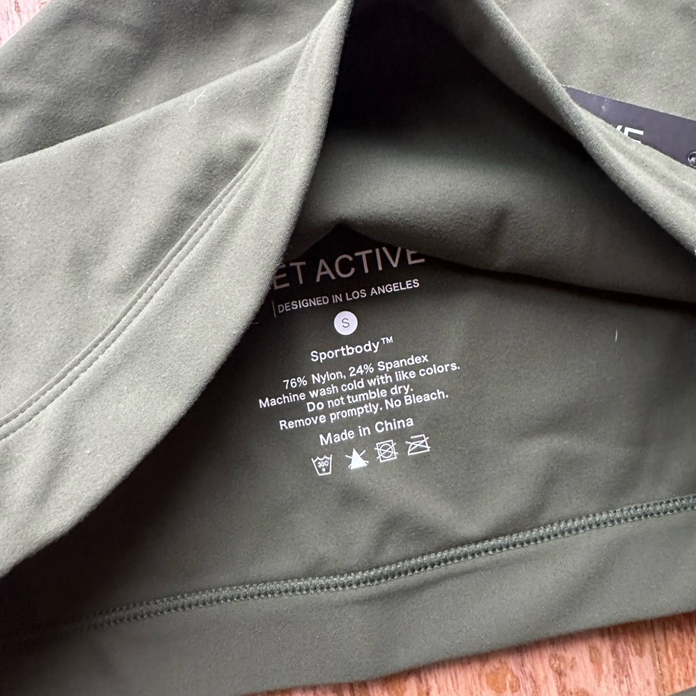 Brad New (NWT) Set Active Sports Bra & Leggings - Hunter Green - Picture 7 of 8